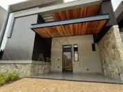 Casa / Sobrado em Condomínio para Venda em Ribeirão...