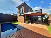 Casa / Sobrado em Condomínio para Venda em Ribeirão...