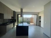 Casa / Sobrado em Condomínio para Venda em Ribeirão...