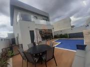 Casa / Sobrado em Condomínio para Venda em Ribeirão...