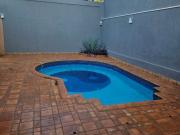 Casa / Sobrado em Condomínio para Venda em Ribeirão...