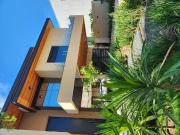 Casa / Sobrado em Condomínio para Venda em Ribeirão...