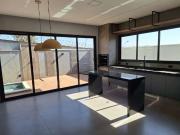 Casa / Sobrado em Condomínio para Venda em Ribeirão...