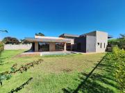 Casa / Sobrado em Condomínio para Venda em Ribeirão...