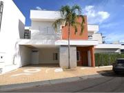 Casa / Sobrado em Condomínio para Venda em Rio Claro/SP...