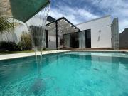 Casa / Sobrado em Condomínio para Venda em Rio das...