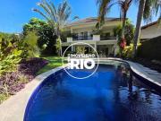 Casa / Sobrado em Condomínio para Venda em Rio de...