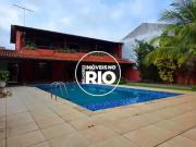 Casa / Sobrado em Condomínio para Venda em Rio de...