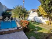 Casa / Sobrado em Condomínio para Venda em Rio de...