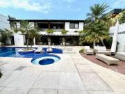 Casa / Sobrado em Condomínio para Venda em Rio de...