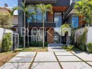 Casa / Sobrado em Condomínio para Venda em Rio de...