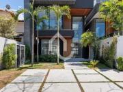 Casa / Sobrado em Condomínio para Venda em Rio de...