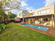 Casa / Sobrado em Condomínio para Venda em Rio de...