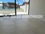 Casa / Sobrado em Condomínio para Venda em Rio de...