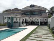 Casa / Sobrado em Condomínio para Venda em Rio de...