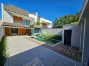 Casa / Sobrado em Condomínio para Venda em Rio de...