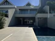 Casa / Sobrado em Condomínio para Venda em Rio de...