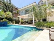 Casa / Sobrado em Condomínio para Venda em Rio de...