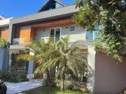 Casa / Sobrado em Condomínio para Venda em Rio de...