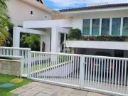 Casa / Sobrado em Condomínio para Venda em Rio de...