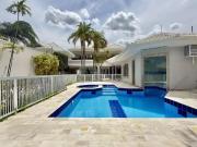 Casa / Sobrado em Condomínio para Venda em Rio de...