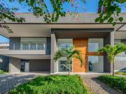 Casa / Sobrado em Condomínio para Venda em Rio de...