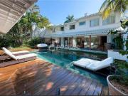 Casa / Sobrado em Condomínio para Venda em Rio de...