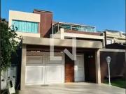 Casa / Sobrado em Condomínio para Venda em Rio de...