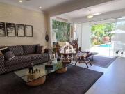 Casa / Sobrado em Condomínio para Venda em Rio de...