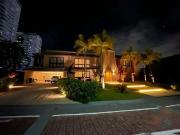 Casa / Sobrado em Condomínio para Venda em Rio de...