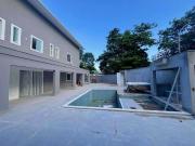 Casa / Sobrado em Condomínio para Venda em Rio de...