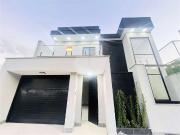 Casa / Sobrado em Condomínio para Venda em Rio de...