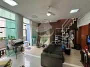 Casa / Sobrado em Condomínio para Venda em Rio de...