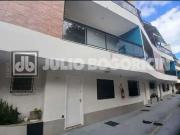 Casa / Sobrado em Condomínio para Venda em Rio de...