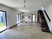 Casa / Sobrado em Condomínio para Venda em Rio de...