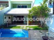 Casa / Sobrado em Condomínio para Venda em Rio de...