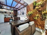 Casa / Sobrado em Condomínio para Venda em Rio de...