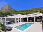 Casa / Sobrado em Condomínio para Venda em Rio de...