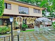 Casa / Sobrado em Condomínio para Venda em Rio de...