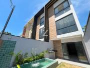 Casa / Sobrado em Condomínio para Venda em Rio de...