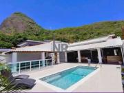 Casa / Sobrado em Condomínio para Venda em Rio de...