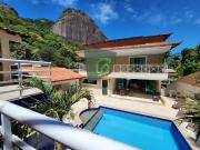 Casa / Sobrado em Condomínio para Venda em Rio de...