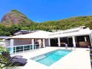 Casa / Sobrado em Condomínio para Venda em Rio de...