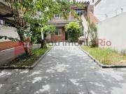 Casa / Sobrado em Condomínio para Venda em Rio de...