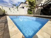 Casa / Sobrado em Condomínio para Venda em Rio de...