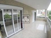 Casa / Sobrado em Condomínio para Venda em Rio de...