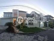 Casa / Sobrado em Condomínio para Venda em Rio de...