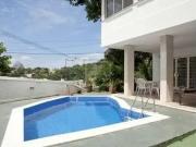 Casa / Sobrado em Condomínio para Venda em Rio de...