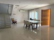 Casa / Sobrado em Condomínio para Venda em Rio de...