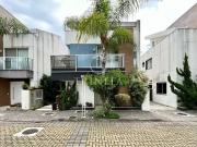 Casa / Sobrado em Condomínio para Venda em Rio de...